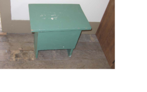 Green painted box